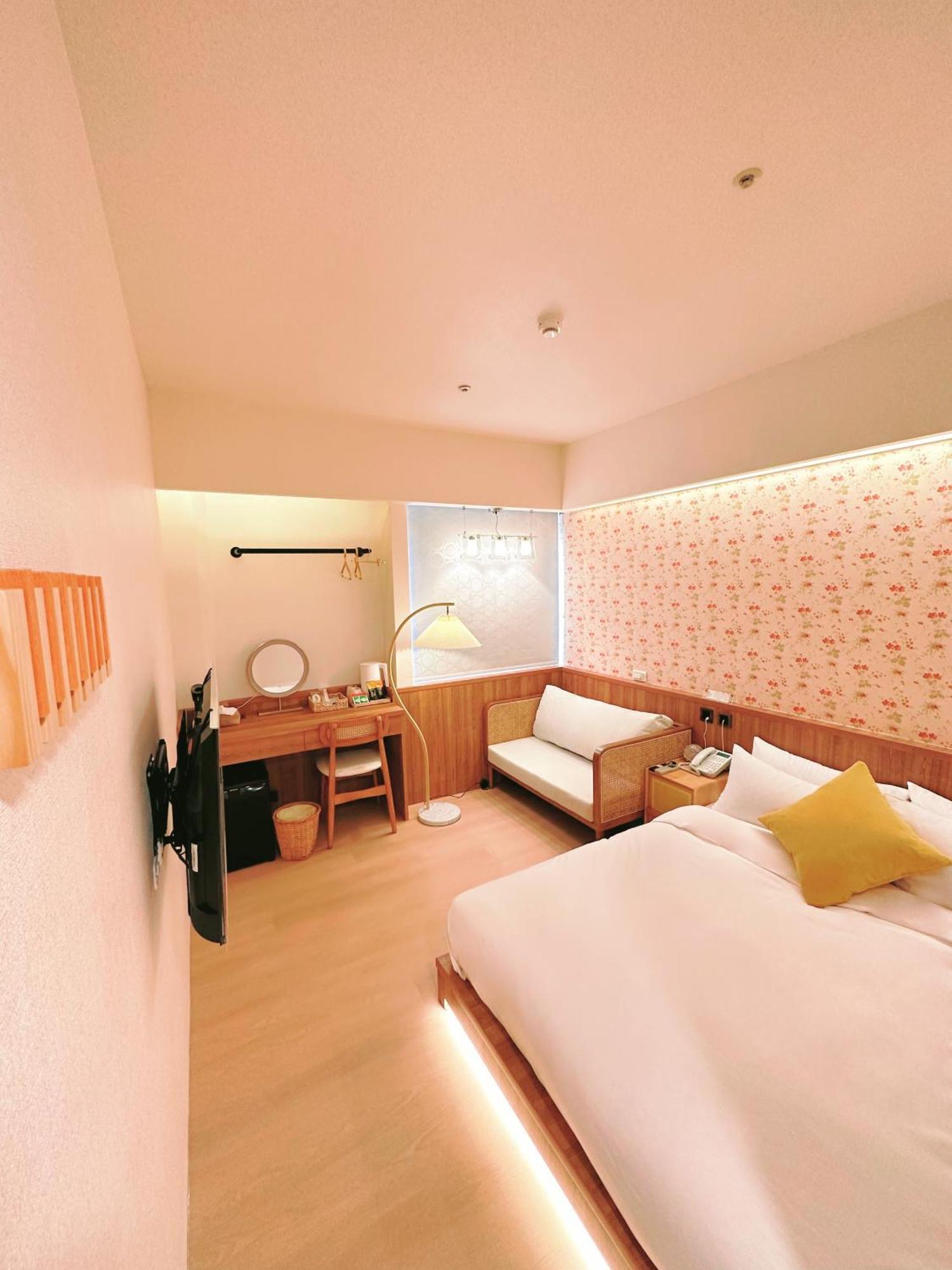 Cat Tail Pocket Inn Тайбэй Экстерьер фото