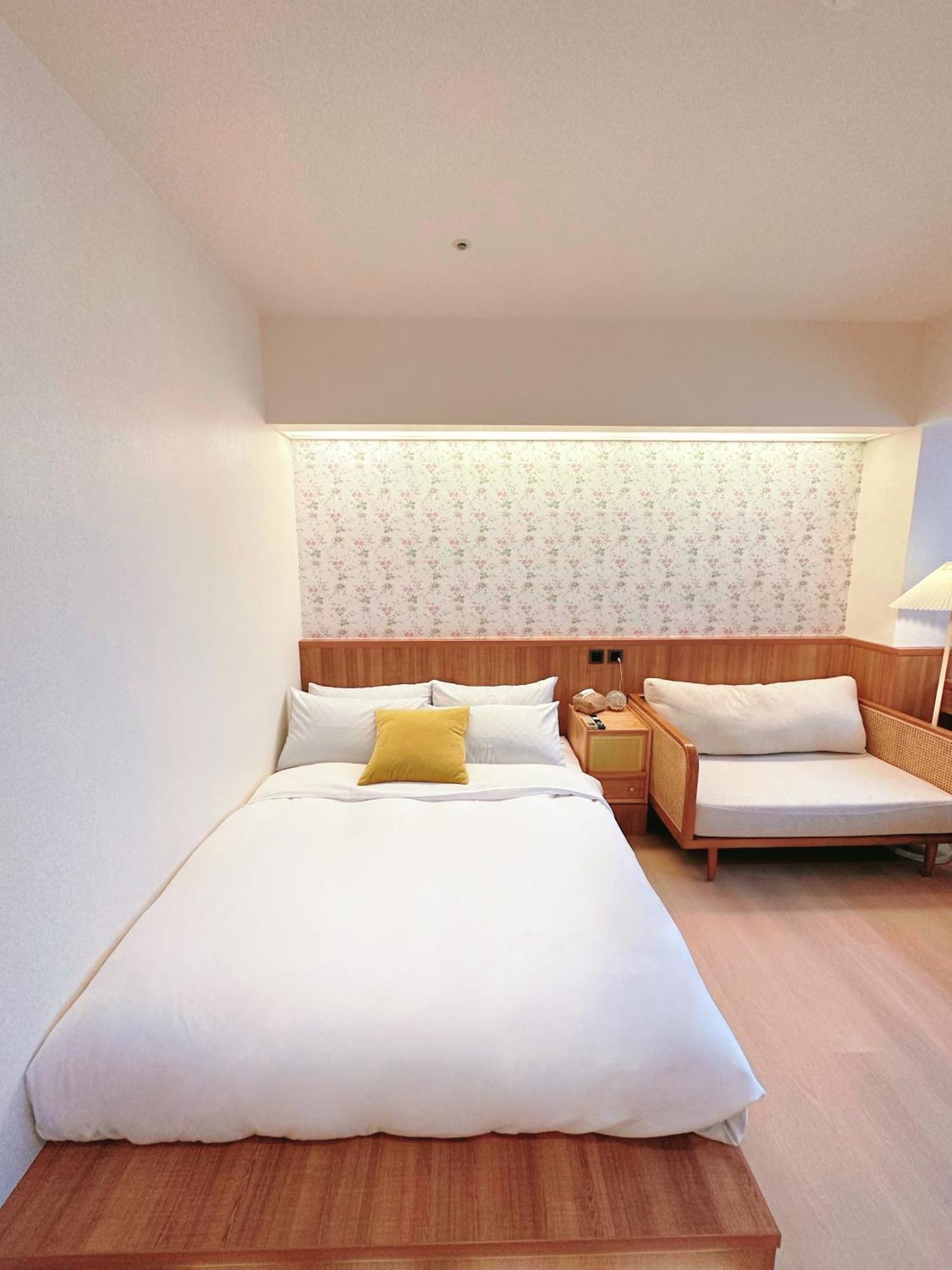 Cat Tail Pocket Inn Тайбэй Экстерьер фото